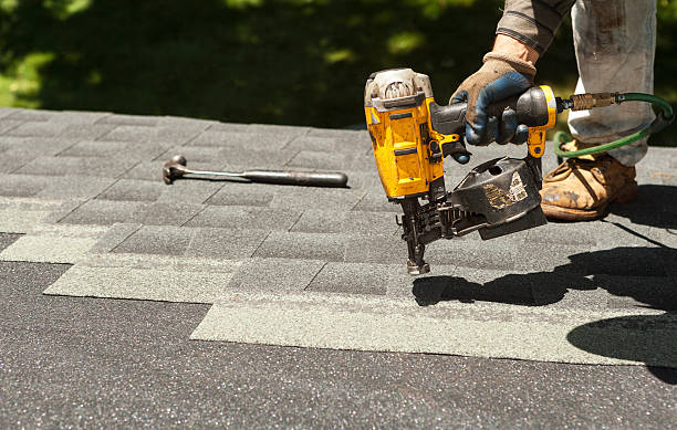 Best Roof Gutter Cleaning  in Crestwood, IL
